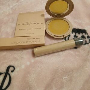 No Makeup Makeup Foundation And Foundation Brush Natural